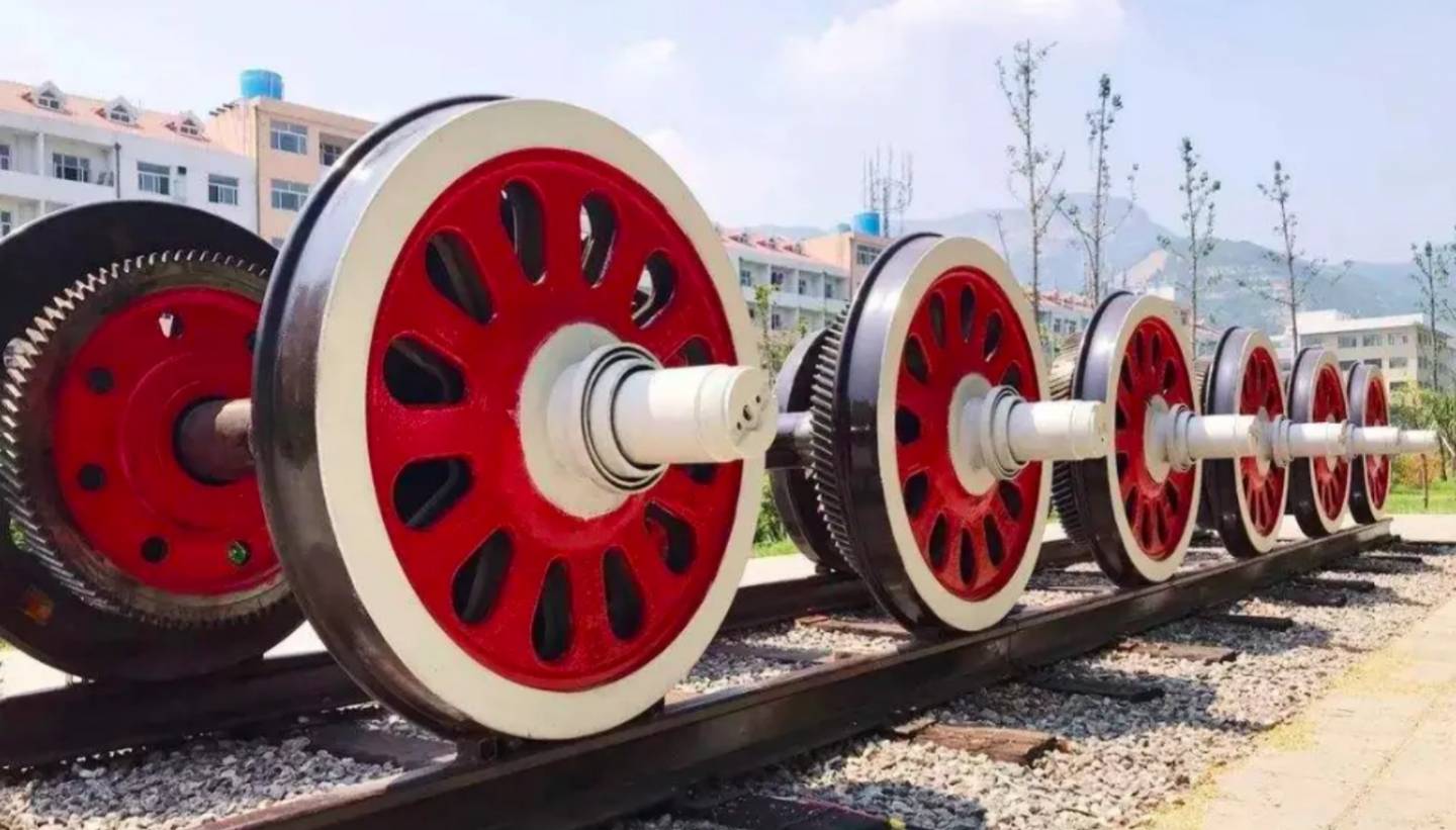 Qu'est-ce qui détermine le nombre de roues qu'un train a?